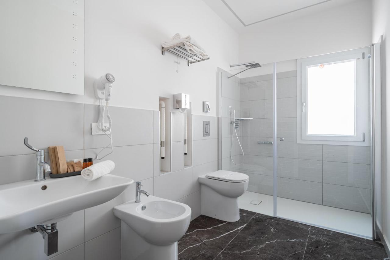 Suite Al Centro Di Palermo Con Terrazza Privata Eksteriør bilde
