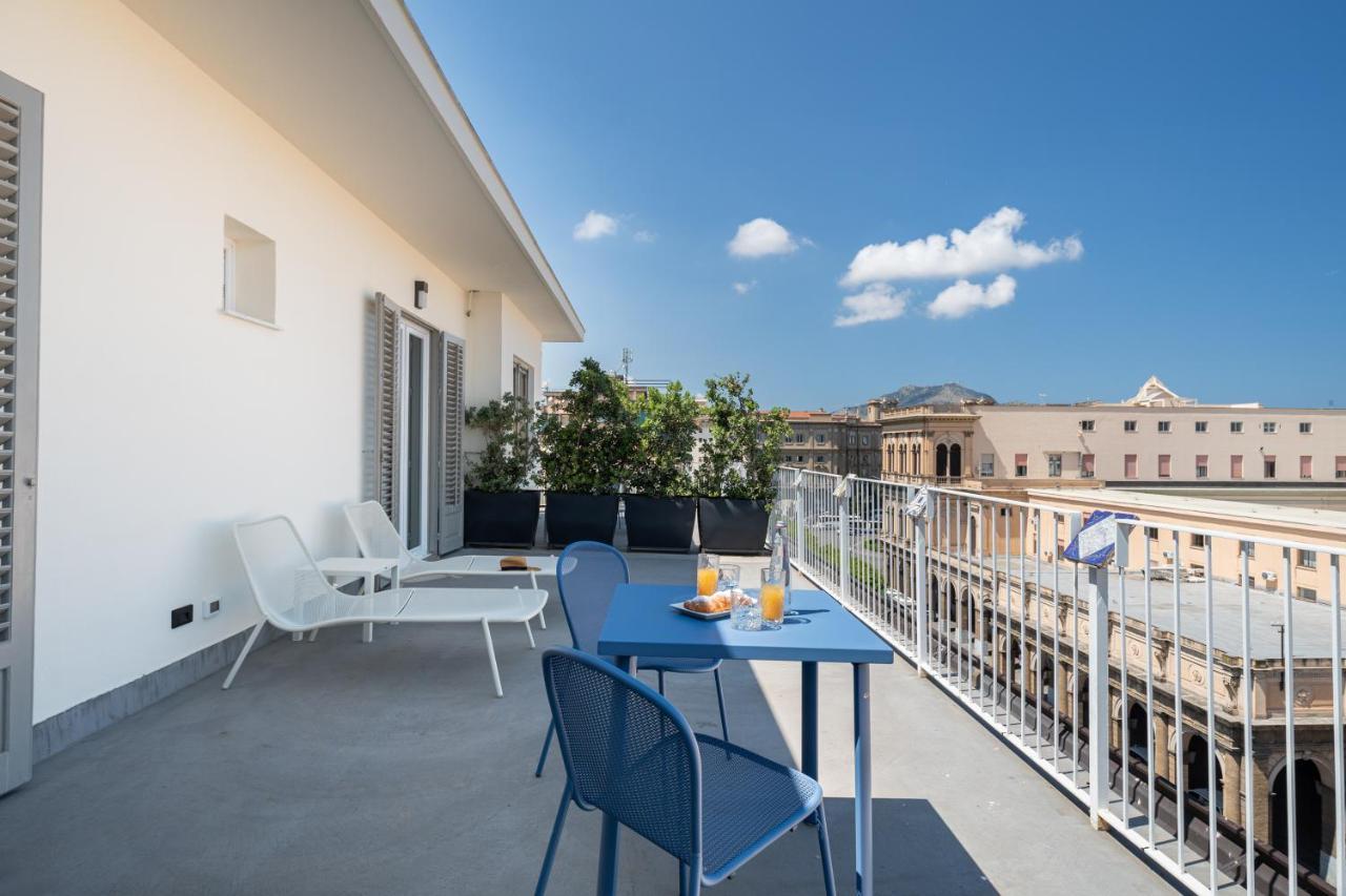 Suite Al Centro Di Palermo Con Terrazza Privata Eksteriør bilde